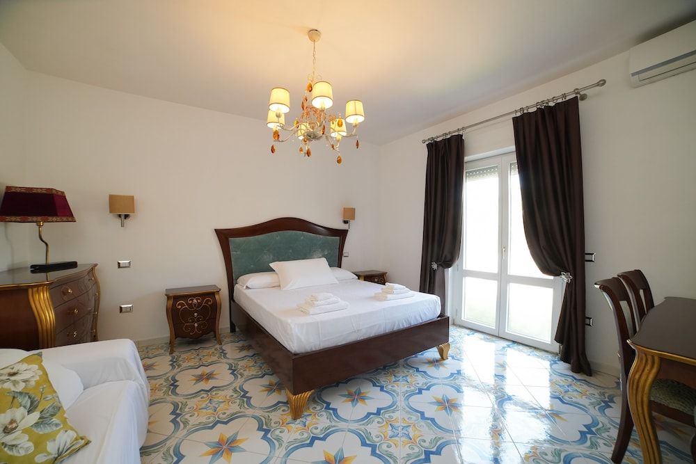 Luxury Room