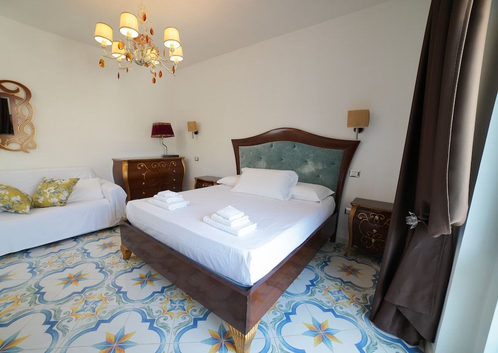 Luxury Room