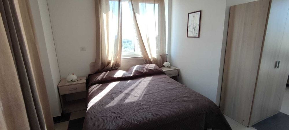 Elite Room, 1 Queen Bed, Non Smoking, Sea View