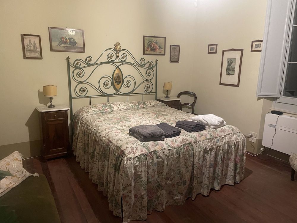 Palazzo Capparucci - Dimora Storica Panoramic Double or Twin Room 2