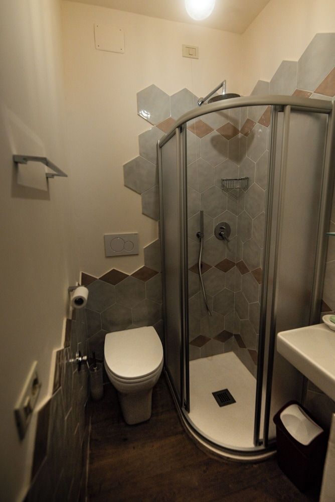 Palazzo Capparucci - Dimora Storica Deluxe Double Room 4