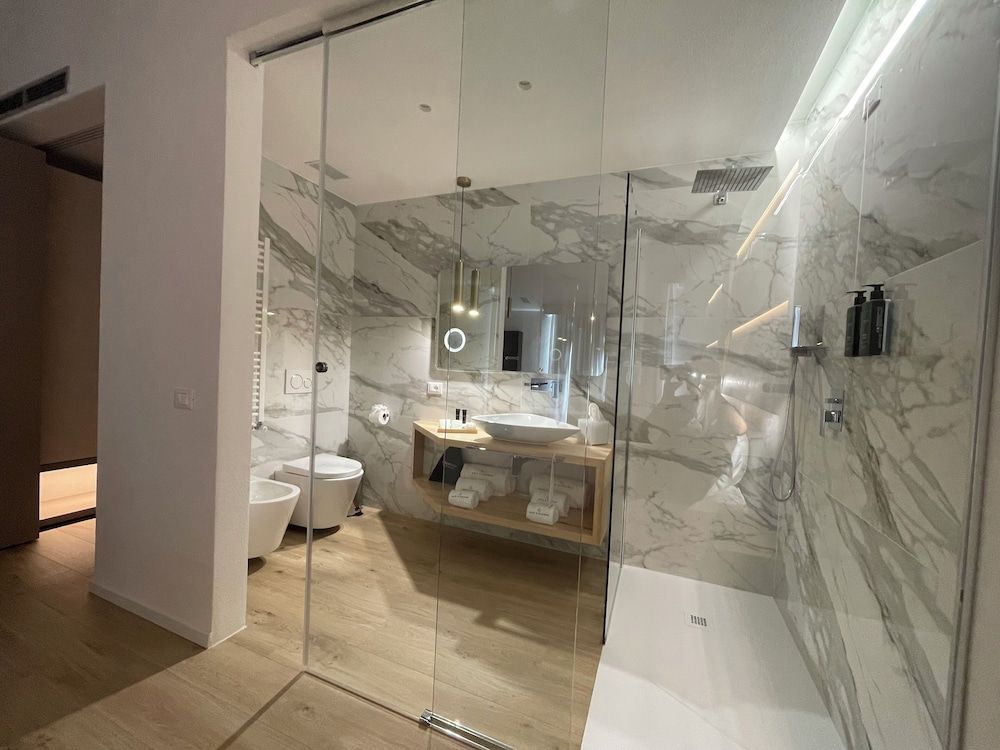 Chic & Charme Luxury Rooms Luxury Room, 1 King Bed, Private Pool 8