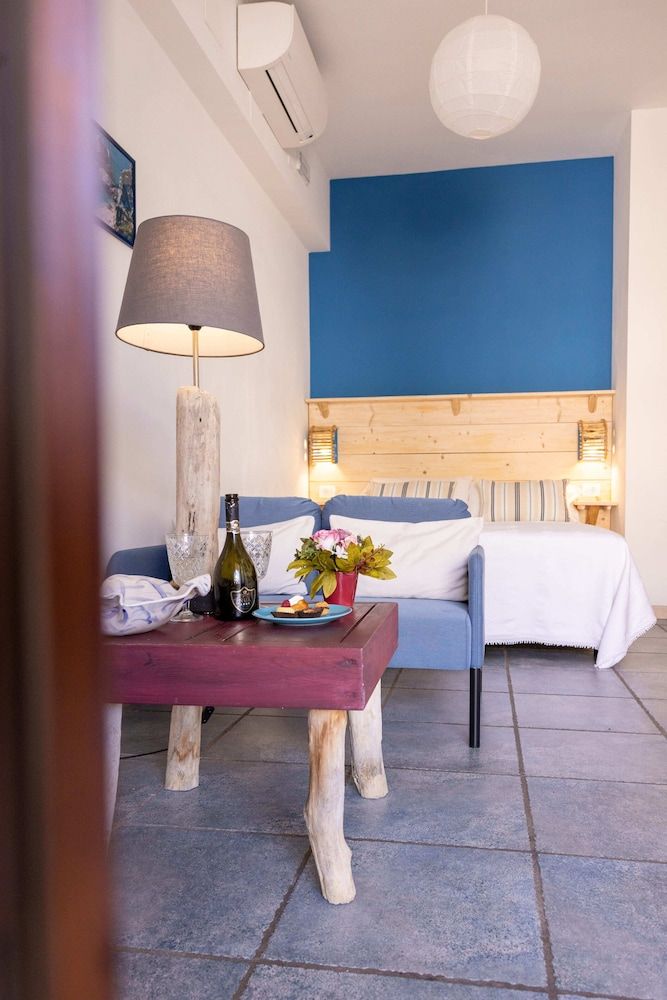 Arcobaleno Tropea Deluxe Room, Sea View 8