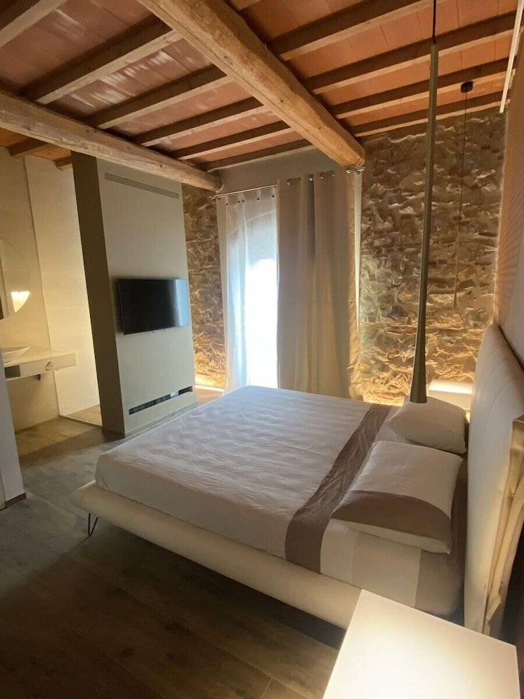 Podere Pietravento Deluxe Double or Twin Room 11