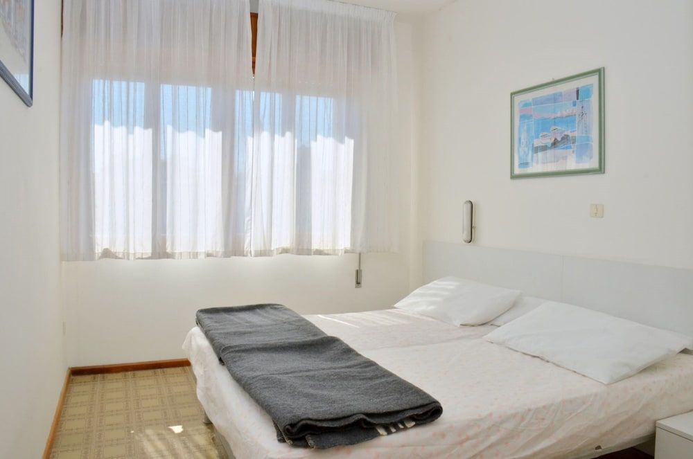 Apartment, 2 Bedrooms, Balcony, City View