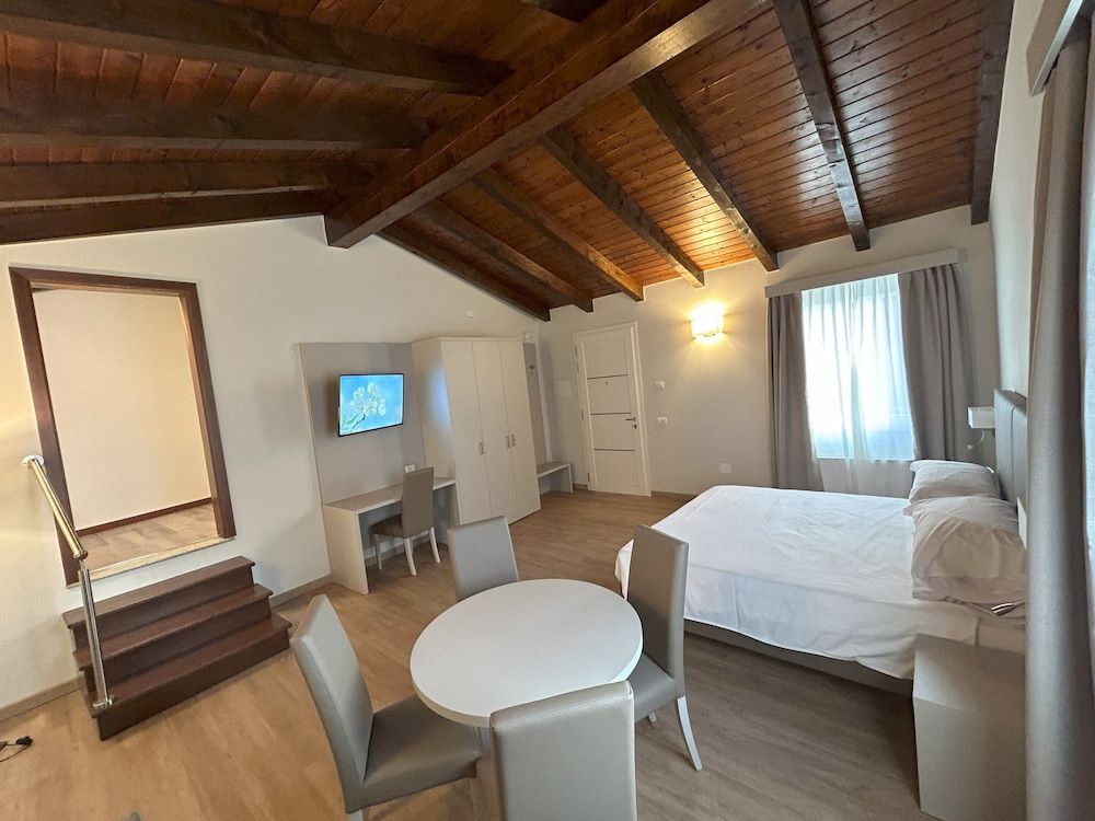 La  casetta Family Studio, 1 Bedroom, Kitchenette, Tower 3