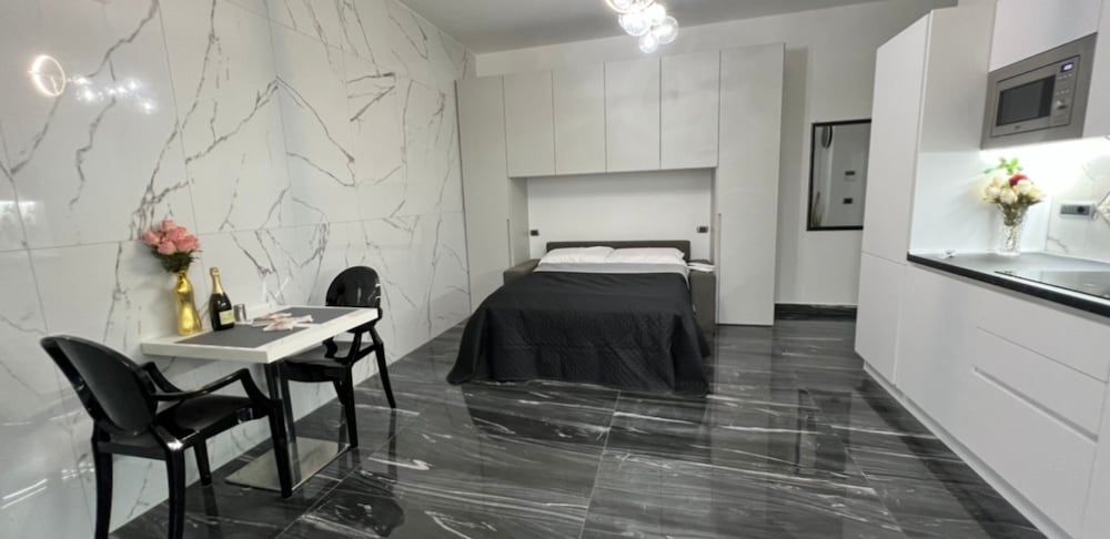 RESIDENCE MARCO POLO Studio (Interno 11) 10