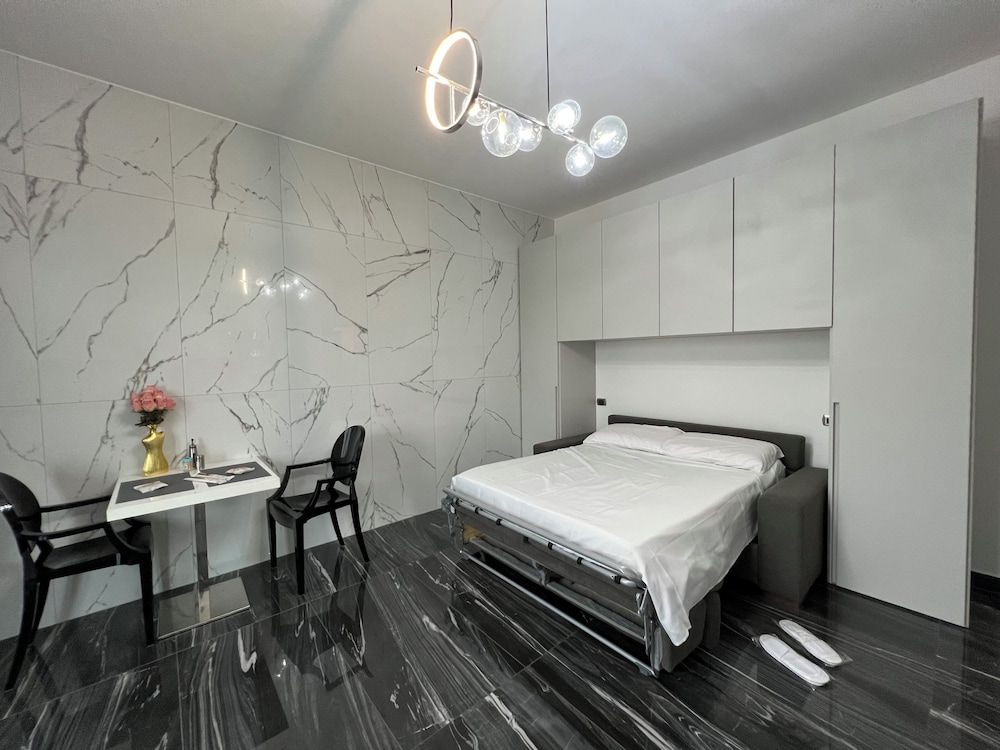 RESIDENCE MARCO POLO Studio (Interno 11) 2