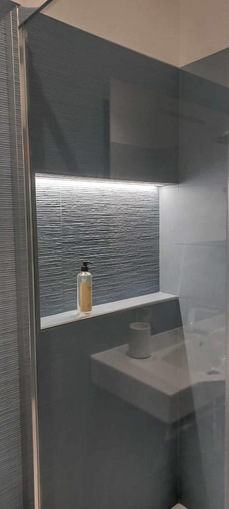 B&B Fronte Mare Family Quadruple Room 5