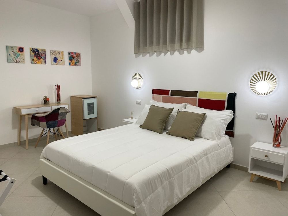 CASALE CONTI Family Room, 1 Bedroom 2