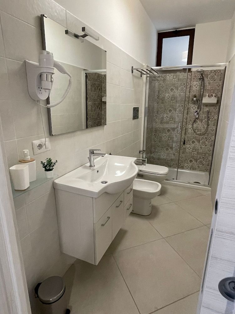 CASALE CONTI Family Room, 1 Bedroom 8