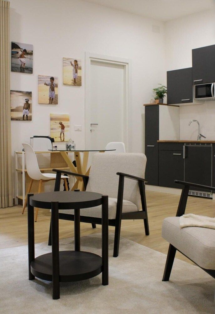 Sorelle Costa Apartments - Apt 1 Apartment, 1 Bedroom, Patio 8