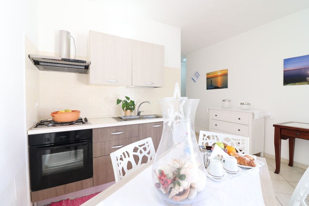 Amelie's House Otranto Apartment, 3 Bedrooms, Smoking, City View 10