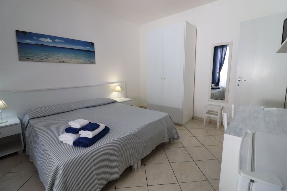 Amelie's House Otranto Apartment, 3 Bedrooms, Smoking, City View 6