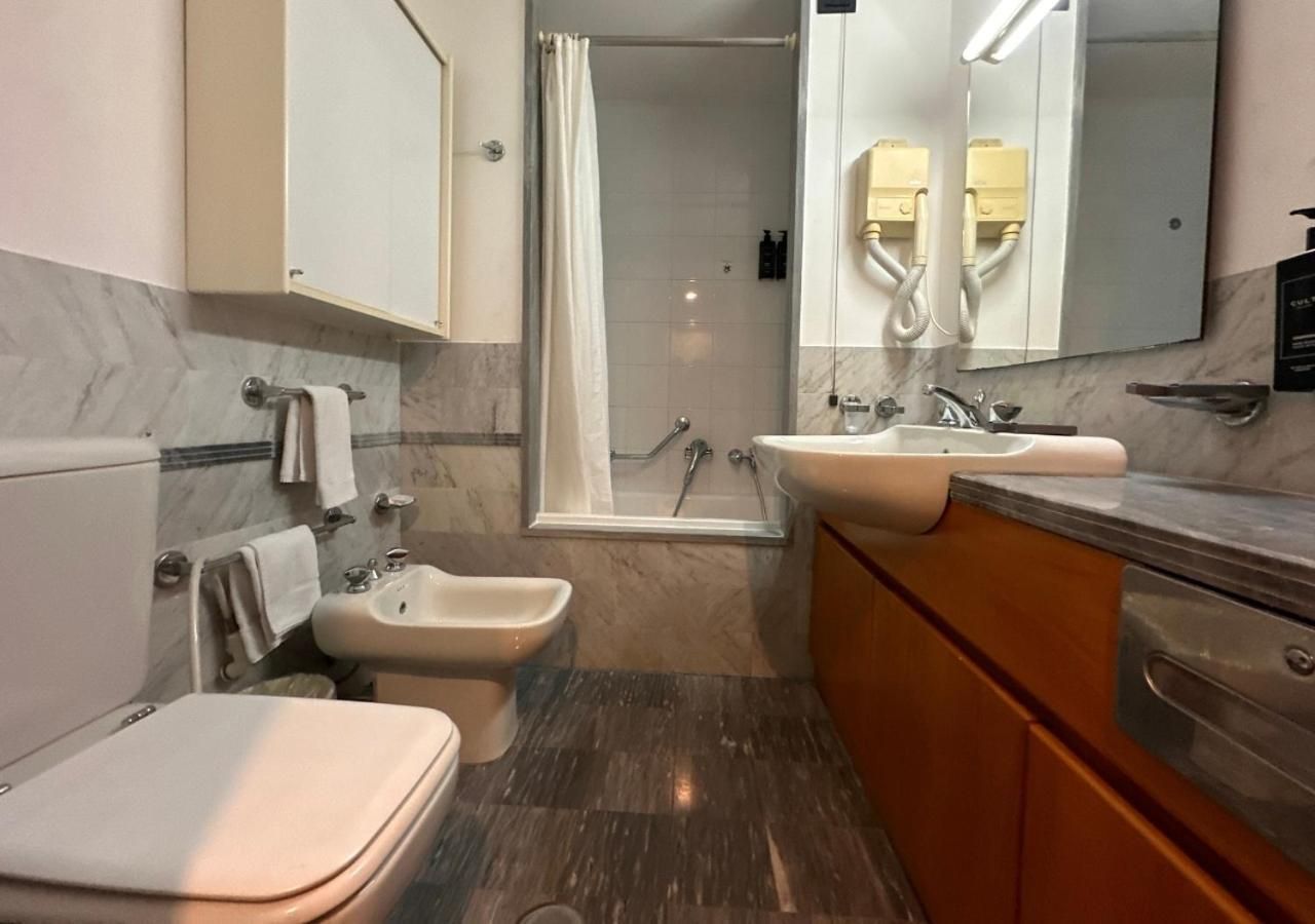 Family Room with Sea View