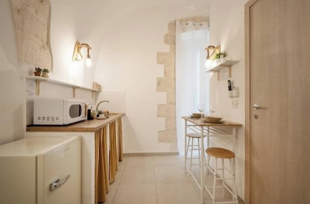 Dimora Giulia Basic Double Room 5