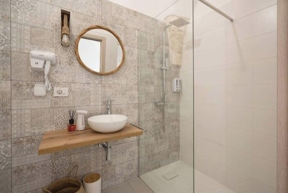 Dimora Giulia Basic Double Room 6