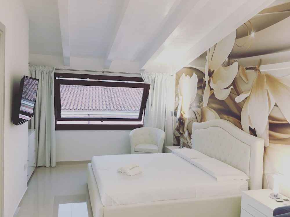 Barriles Romantic Room 5