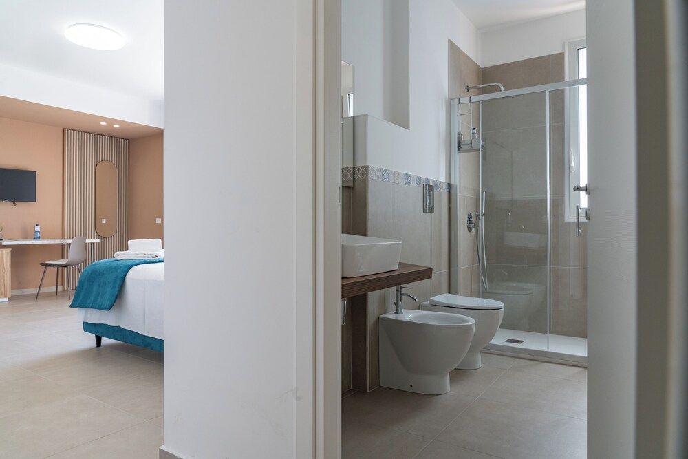 B&B Alba Deluxe Room, Balcony, Garden View 2