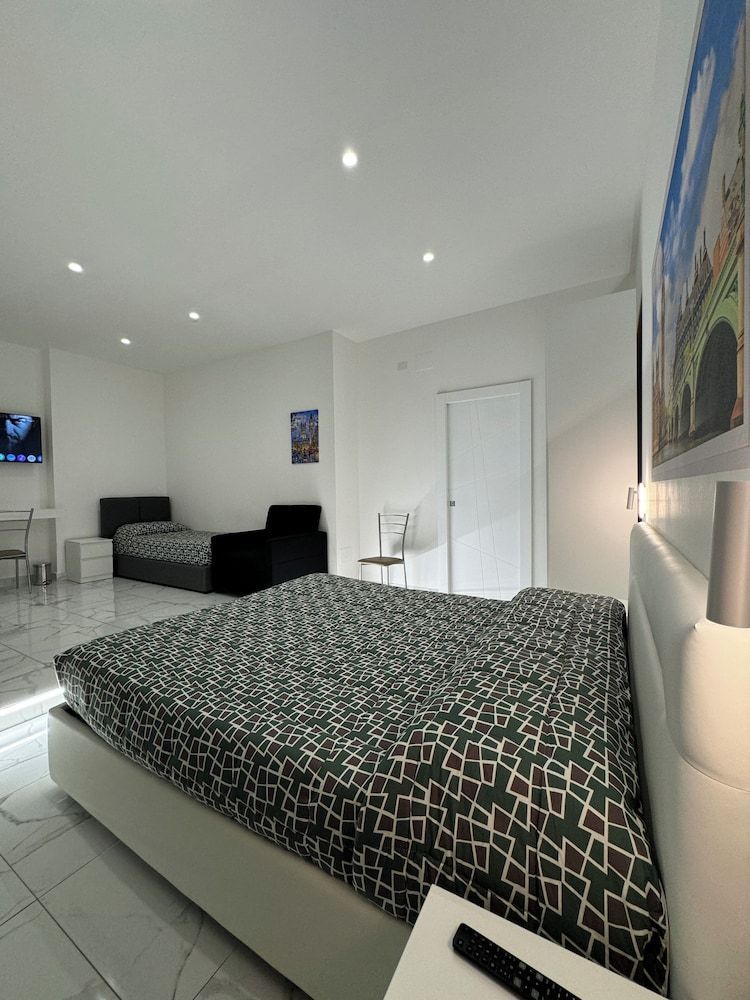 B&B Center City London Room 2