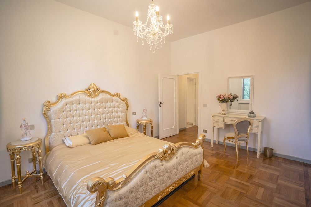 Luxury Villa, 5 Bedrooms, Non Smoking, Hill View