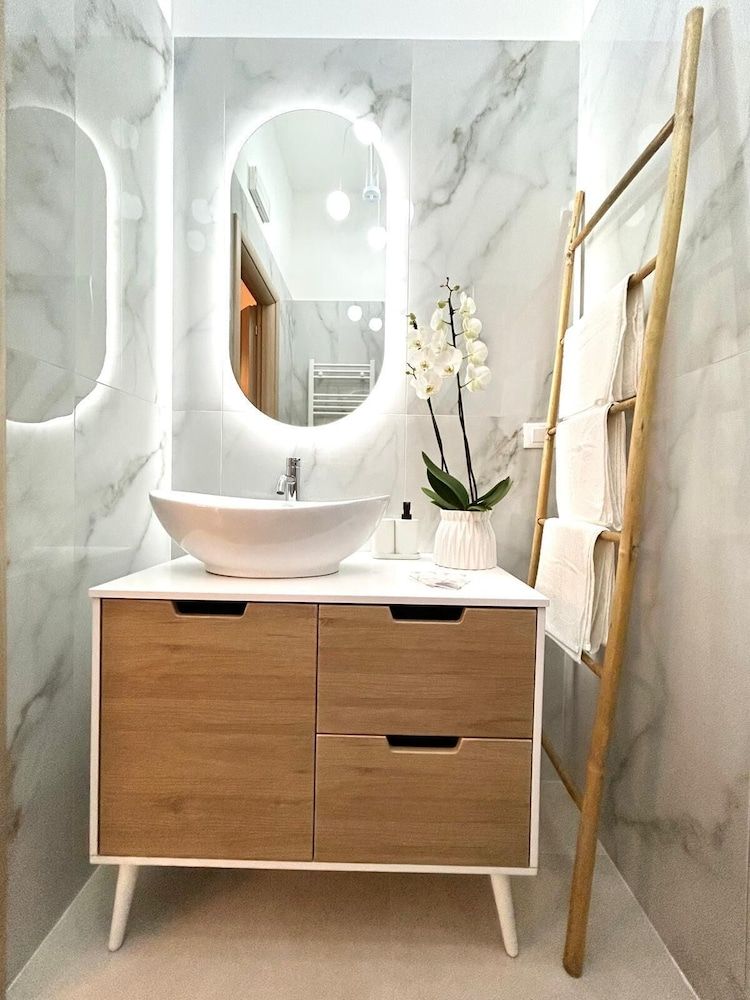 Sea Pearl Luxury Rooms Room, Balcony, Courtyard View 4