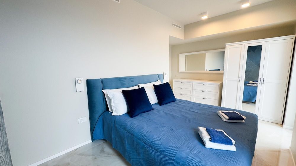 Fairmont Seafront Acquamarine Suite by Ca-sa Check Apartment 12