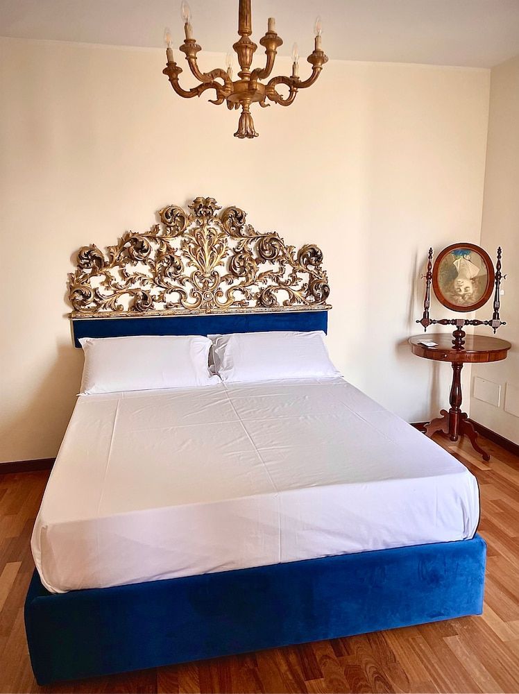 Dimora del Duomo Suite Blu e Oro, Vista Collina 2