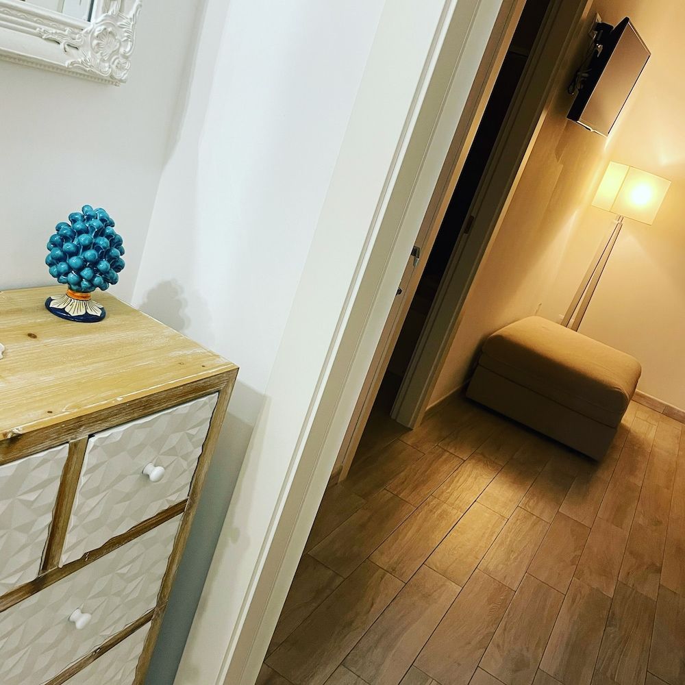 La Coffa Basic Triple Room 7