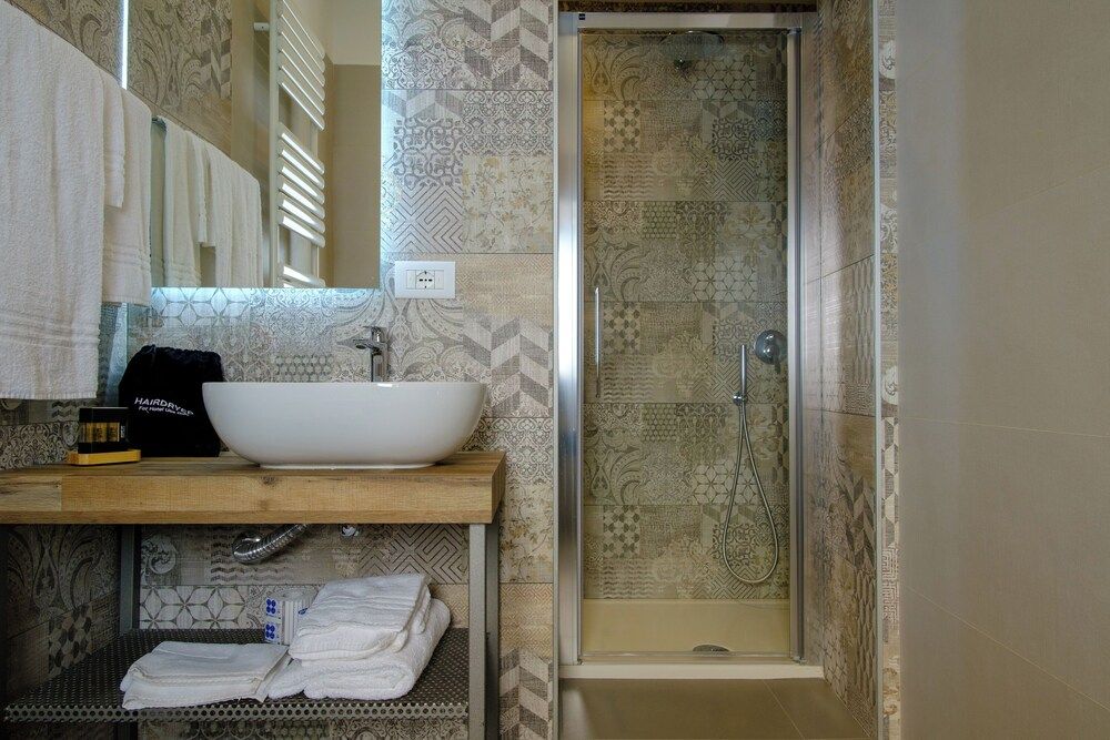 Palazzo Adele Rooms & Apartments Deluxe Room, 1 Queen Bed, Sea View 7