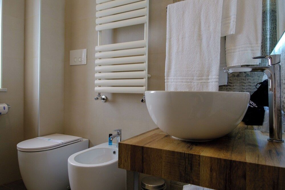 Palazzo Adele Rooms & Apartments Deluxe Room, 1 Queen Bed, Sea View 8