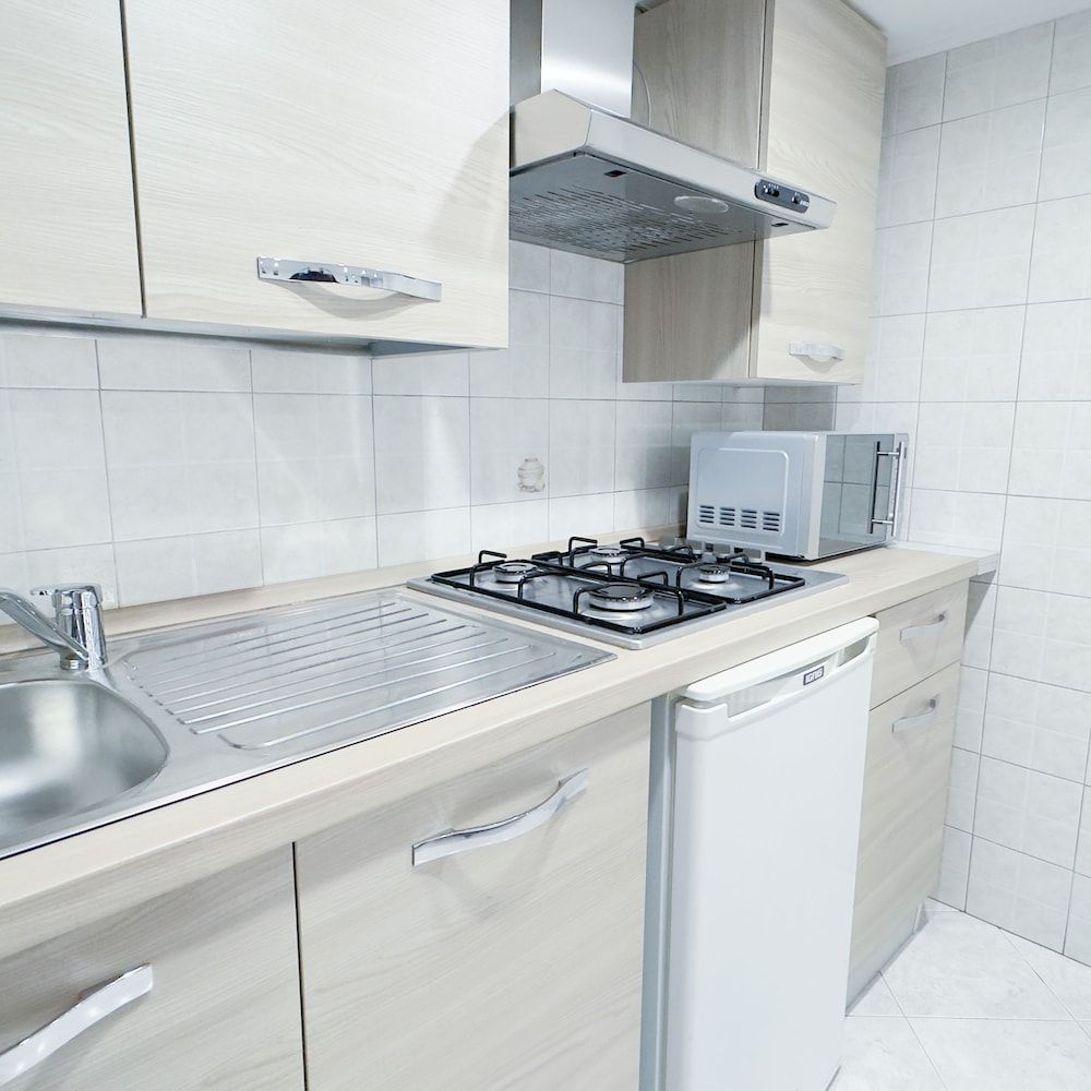 Blue Eyes by Ca-sa Check Apartment 9