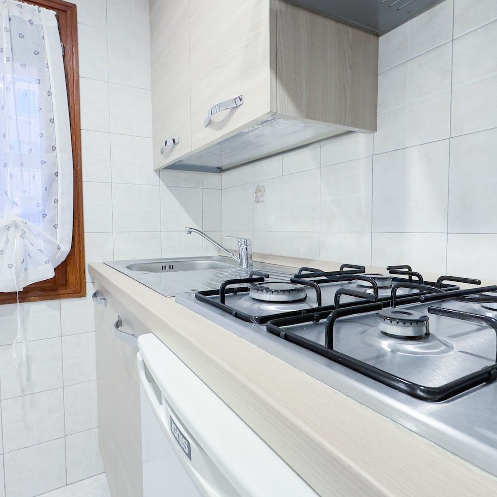 Blue Eyes by Ca-sa Check Apartment 8