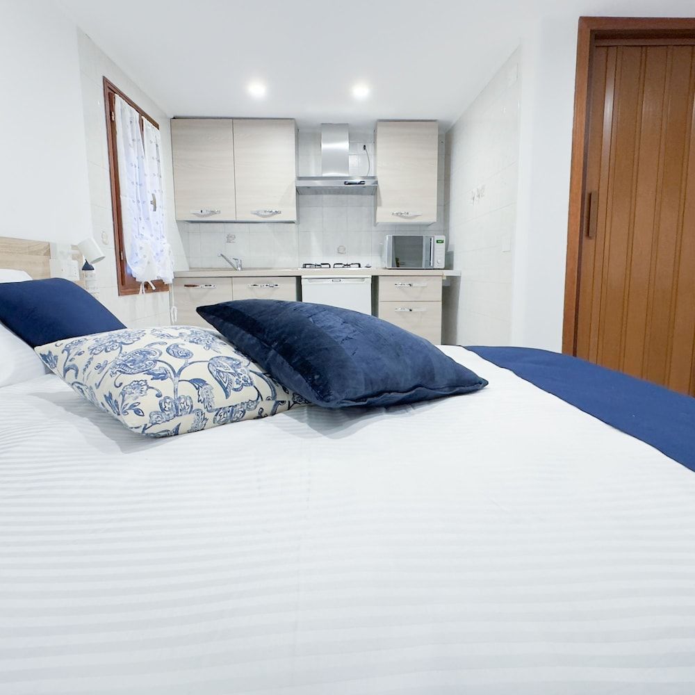 Blue Eyes by Ca-sa Check Apartment 4