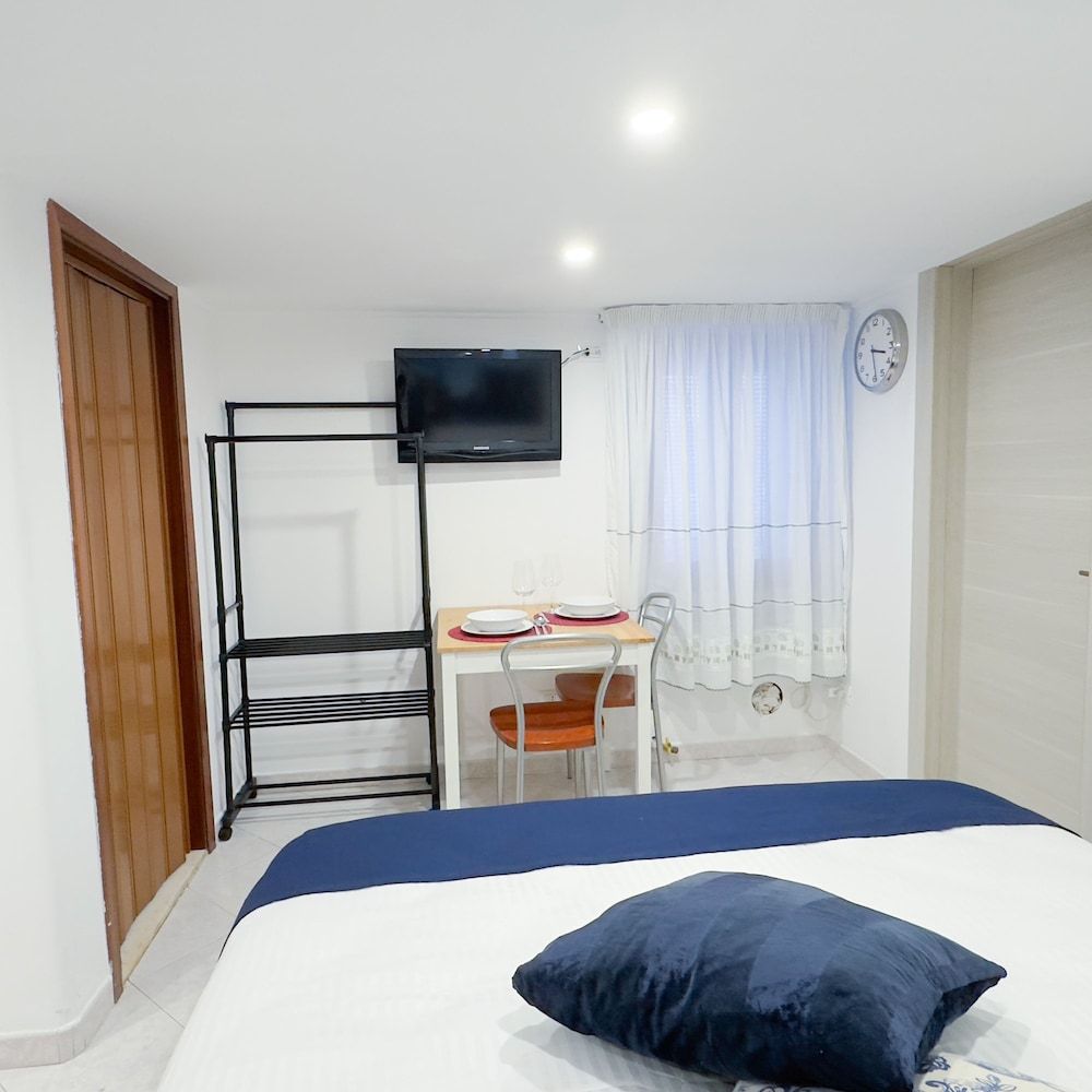 Blue Eyes by Ca-sa Check Apartment 6