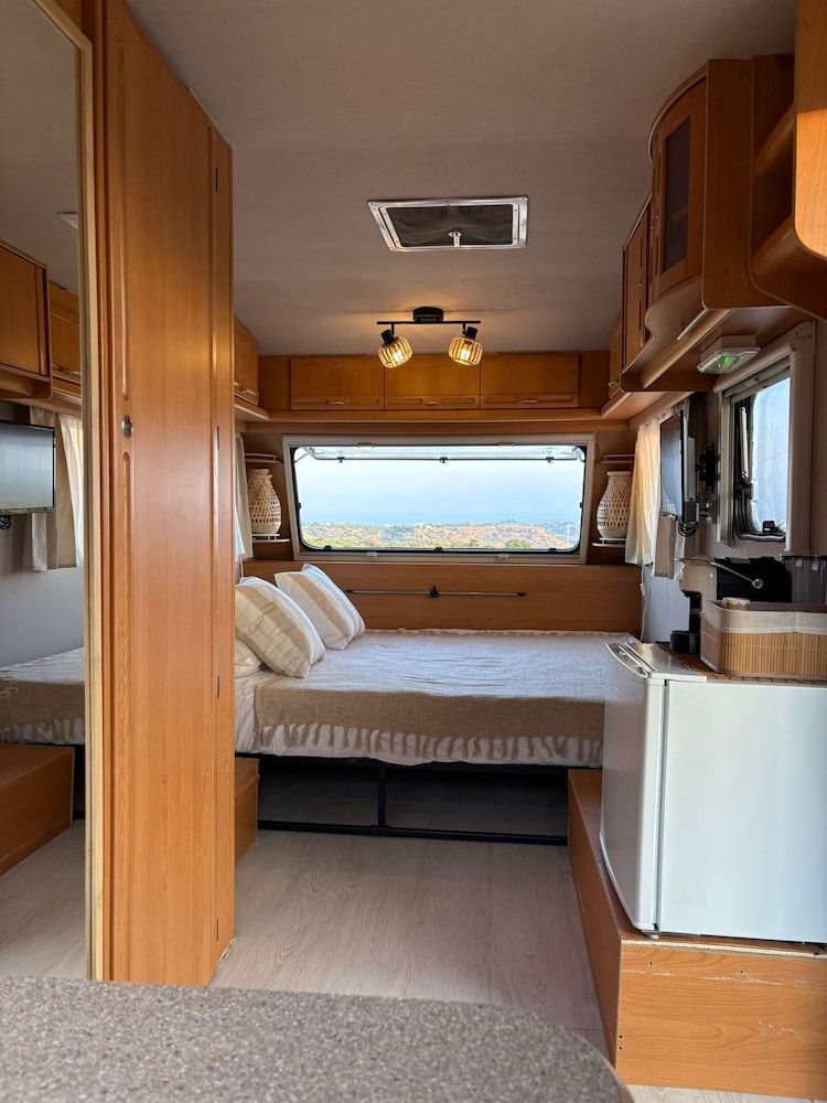 BnB Noto charming tiny house Roulotte Chic 2