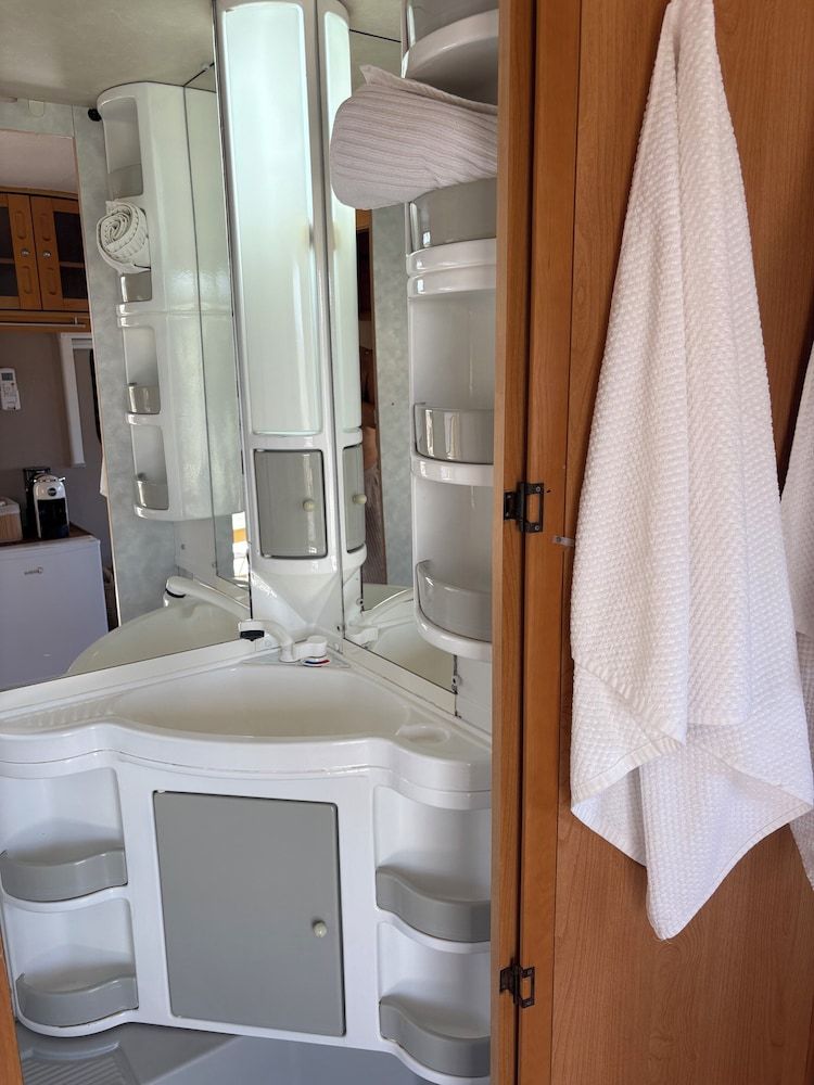 BnB Noto charming tiny house Roulotte Chic 7