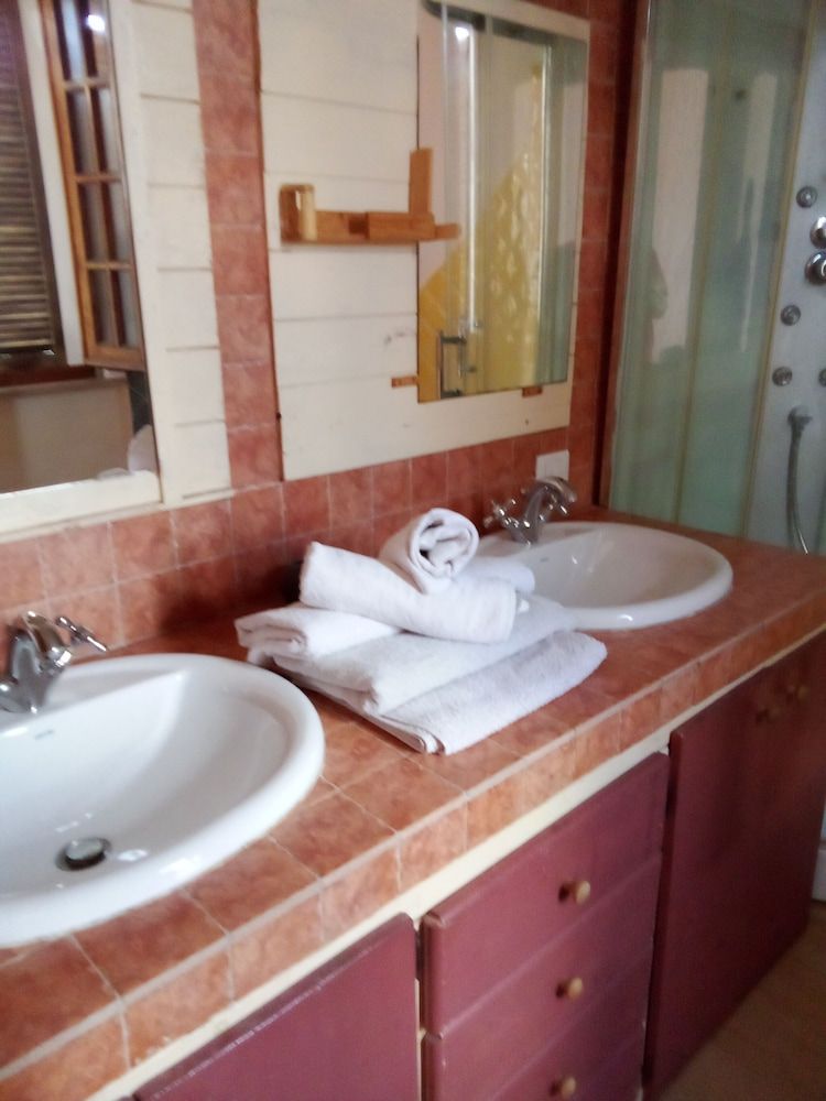 Smeralda room's Standard Triple Room 3