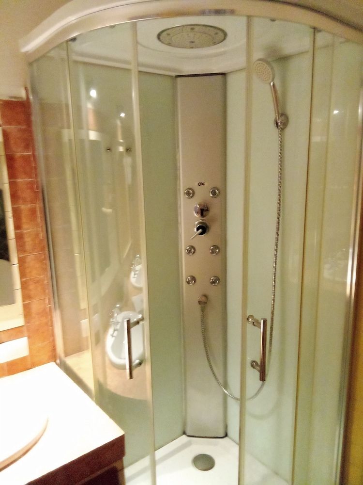 Smeralda room's Standard Triple Room 5