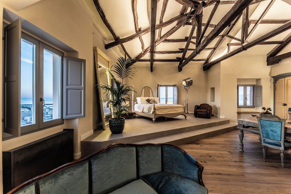 Palazzo Boyl 1840 Presidential Suite, Sea View (Salone delle Feste) 9