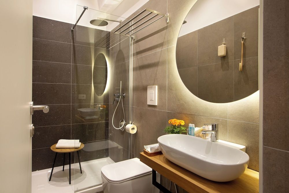 MARE FUORI ROOMS Deluxe Double Room, City View 4