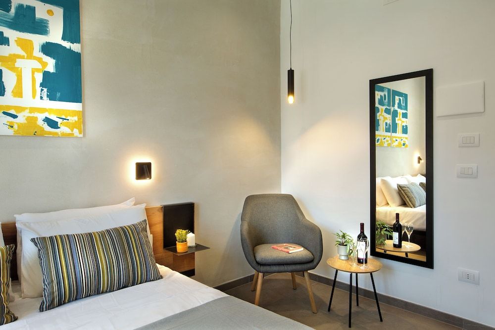 MARE FUORI ROOMS Standard Double Room, Mountain View