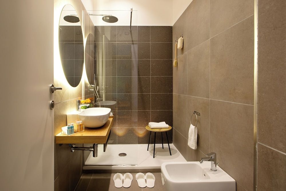 MARE FUORI ROOMS Deluxe Double Room, City View 5