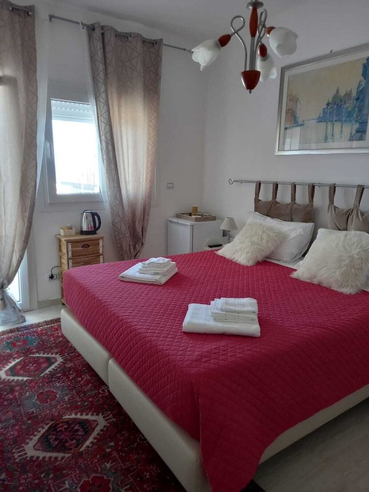 Villa Serendipity Terrasini Classic Double or Twin Room, Sea View 3