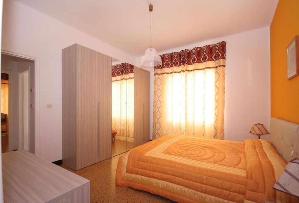 Apartment (2 Bedrooms)