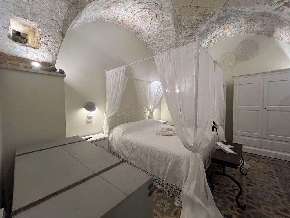 La Dimora Degli Dei Standard Room, 1 Double Bed, Private Bathroom 7