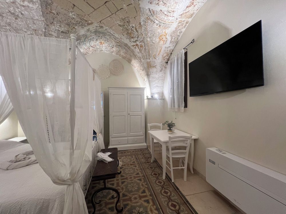 La Dimora Degli Dei Standard Room, 1 Double Bed, Private Bathroom 4