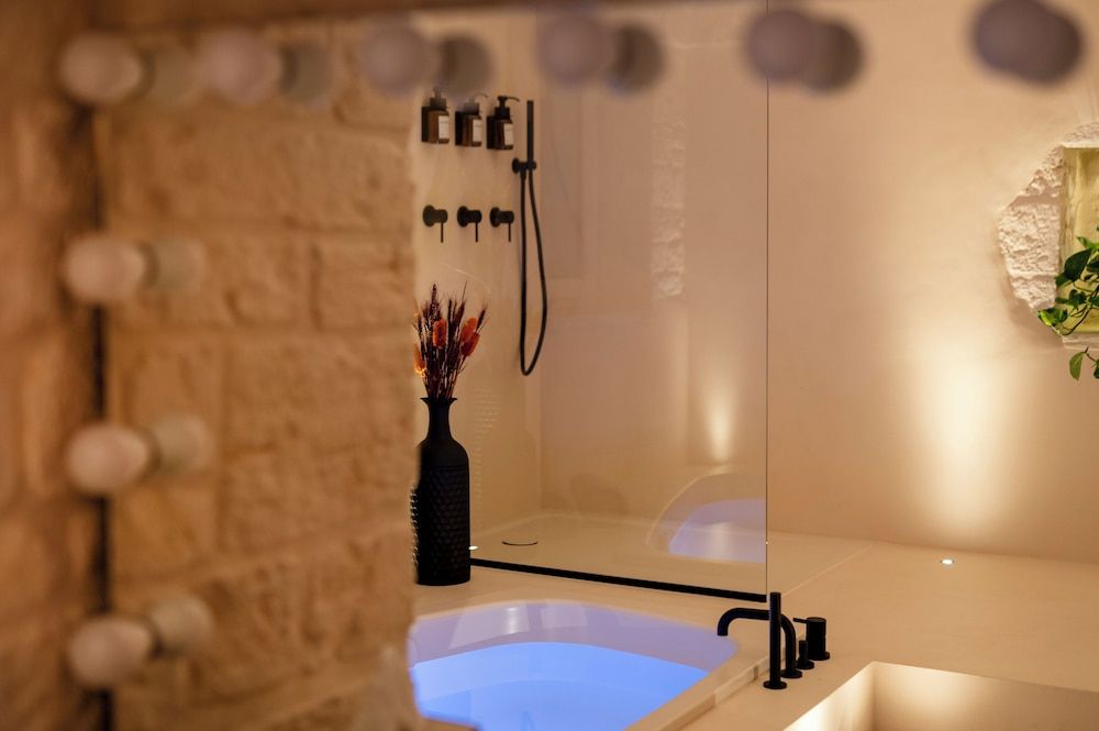 Naiira Luxury Trullo Luxury Suite, 1 King Bed 22