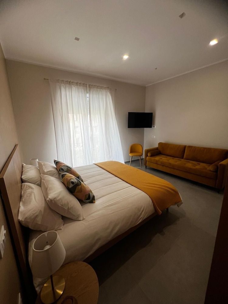 Vesuvius Pompeii Classic Double Room, 1 Queen Bed with Sofa bed, Non Smoking, Private Bathroom 3