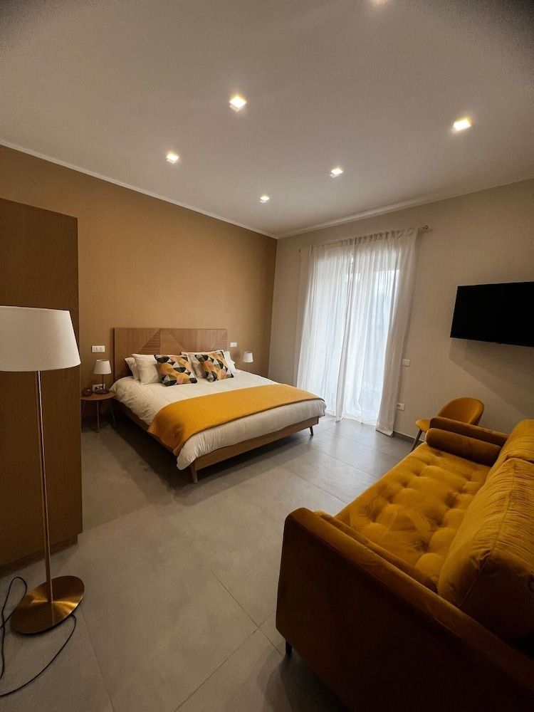 Vesuvius Pompeii Classic Double Room, 1 Queen Bed with Sofa bed, Non Smoking, Private Bathroom 2